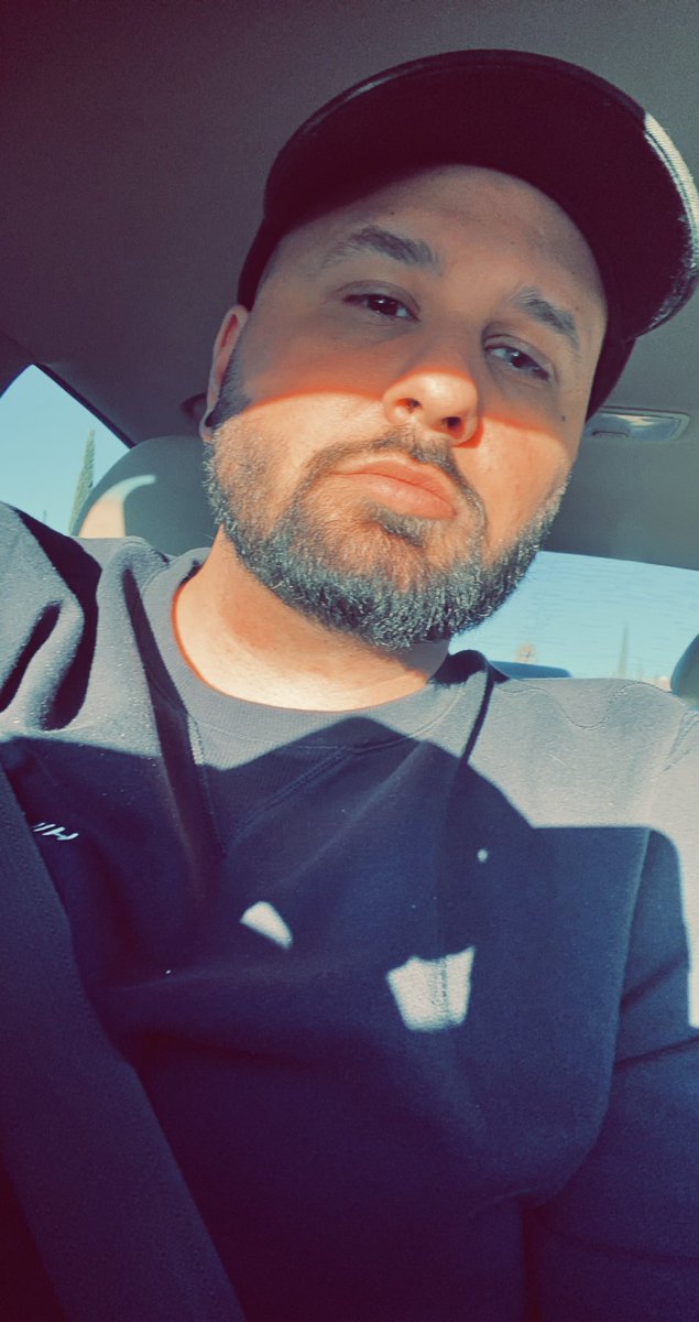 Mobbdoxx's tweet photo. What’s up all you beautiful people 😊 https://t.co/SCoQQOC9mI