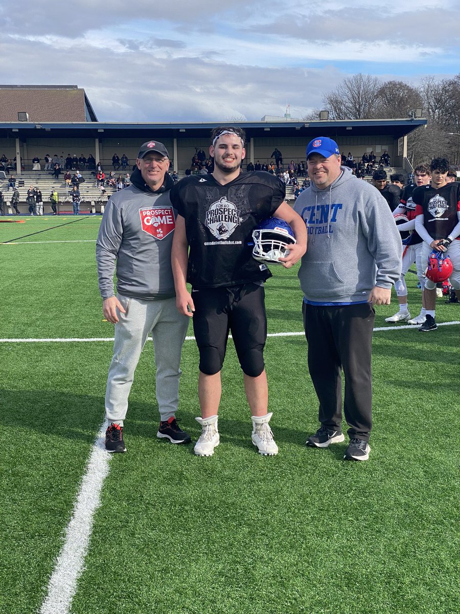 chatfootball's tweet photo. MVP team Black - Will Dubesky. Great job everyone, thanks to all the coaches😊👍🏼 #FPCBC https://t.co/al89rX5ywN