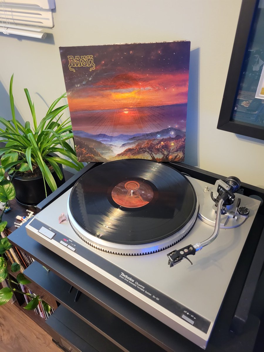 VinylHaggis's tweet photo. If you're into hard psychedelic rock I highly recommend you listen to these guys 🤟 #NowPlaying Bask
#Bask #II #RambleBeyond #heavy #psychedelicrock #progressiverock #vinyl #vinylrecords #vinyladdict #vinylcommunity #vinylcollection https://t.co/XMn1tjU7x0