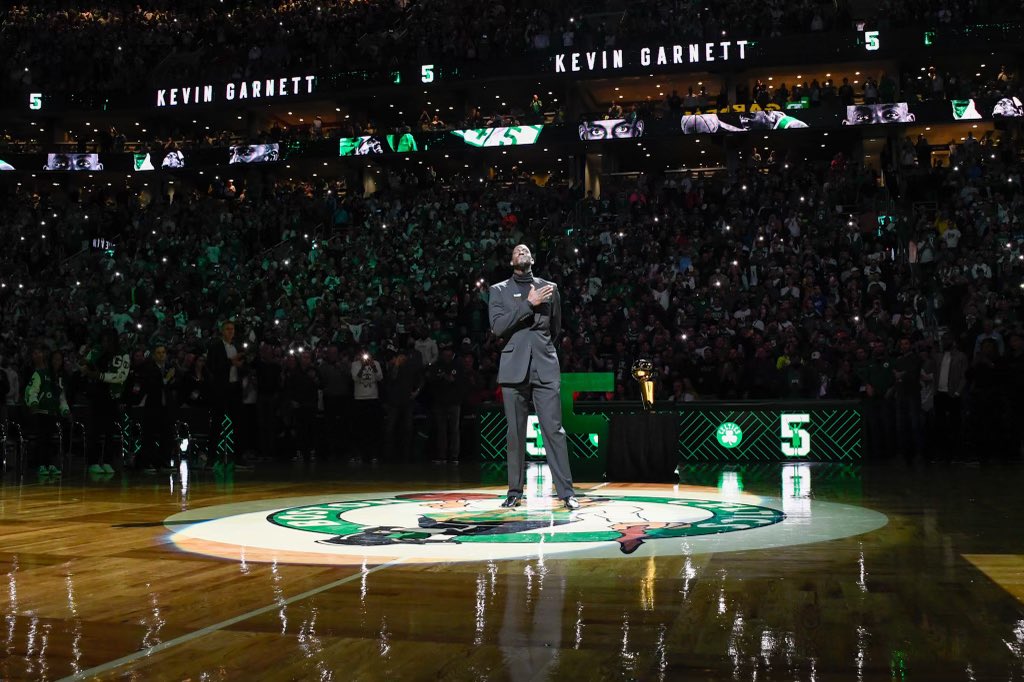 celtics's tweet photo. 5️⃣☘️ https://t.co/L61KLRC4eK