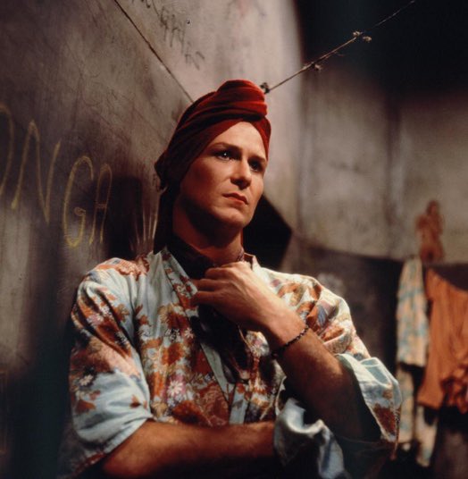 Merchandise7X's tweet photo. #WilliamHurt is the reason why #KissOfTheSpiderWoman is one of my favorite movies of all time 🙌🏼
#RIP sir https://t.co/3Smn0Wx9m0