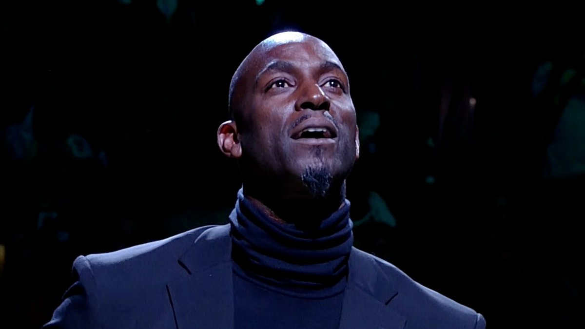 ESPNNBA's tweet photo. "6'11, from Farragut Academy, No. 5 ..." @KevinGarnett5KG https://t.co/J3U2gpFtN4