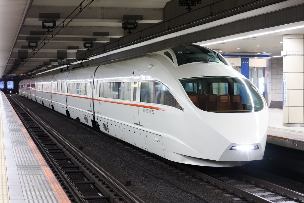 Shinka_Photo's tweet photo. VSE 50000形 定期運行終了

こんなに早く日常から消えると思いませんでした。
少々遅れましたが、
17年間の定期運行、お疲れ様でした。 https://t.co/ca9eVfHD2B