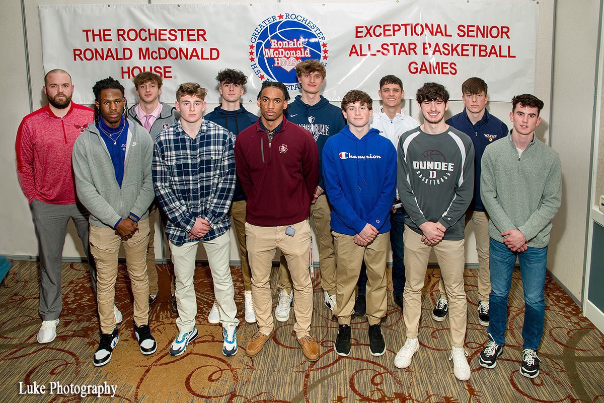 Roc_RM_AllStars's tweet photo. ⭐️INTRODUCING your 2022 Greater Rochester Ronald McDonald House Senior All-Star Boys RED &amp; GOLD teams!⭐️

You can catch them live at 3pm on Saturday, 3/26/22 at Rush-Henrietta HS! 

🏀🏀🏀🏀🏀🏀🏀🏀

@SecVBBasketball https://t.co/ZkE4cYRlNg