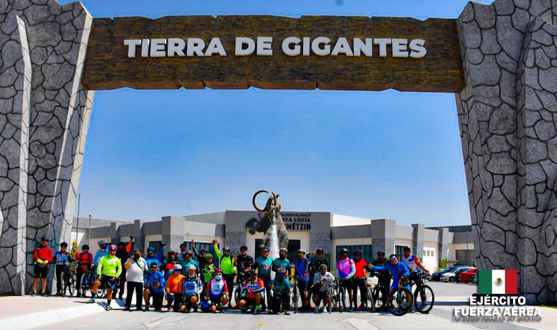 #EjércitoMexicano #FuerzaAéreaMx #PaseoDominical #RutaCiclista #FelizDomingo #Circuito #24Km #BaseAéreaMilitarNo1 #TierraDeGigantes #SantaLucía #EdoMéx
#UnidosSomosLaGranFuerzaDeMéxico.