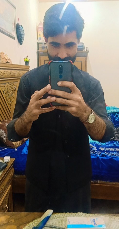 "عید کی " عین " پہ بھاری ہے اُداسی کا " الف! " 
تُو میرے قہقہے مت دیکھ اداکاری دیکھ___!!!