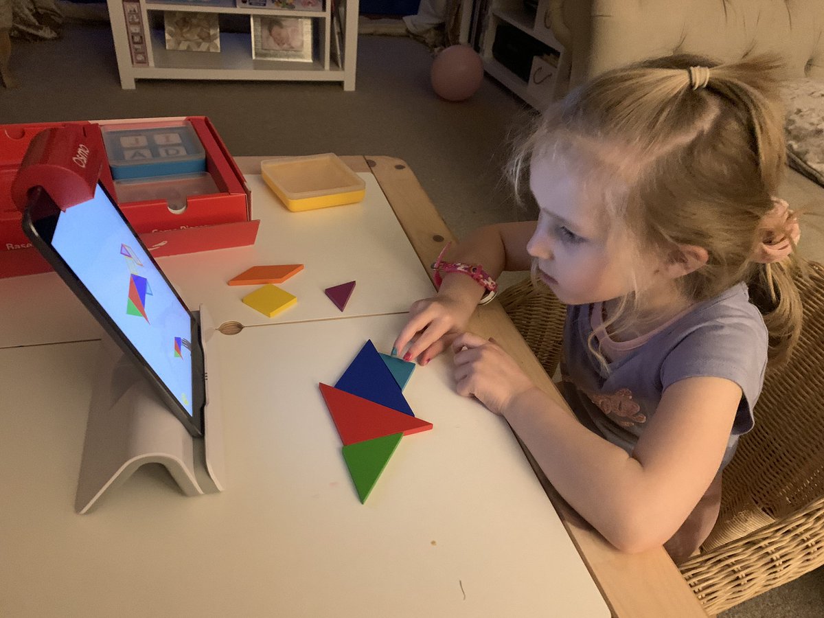 ClaytonKingman's tweet photo. Discovered @PlayOsmo this weekend, EstΓ©e loves it and itβs such a fun and good way for her to learn!
#learning #daddyschool #education #osmo https://t.co/FpoXNVs3bz