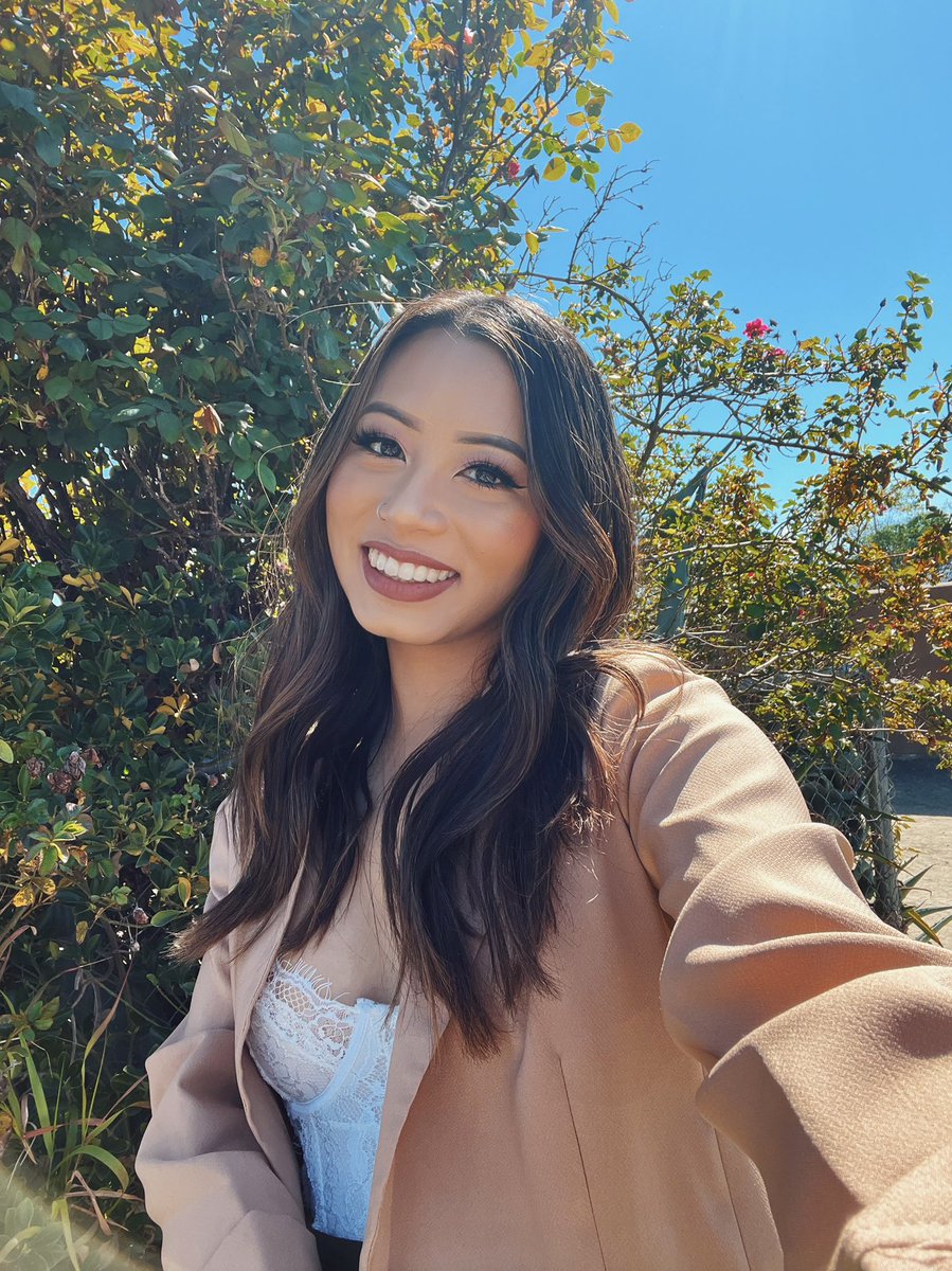katerrryn's tweet photo. ☀️🌱🦋🤎 https://t.co/HzD2CCvgYH