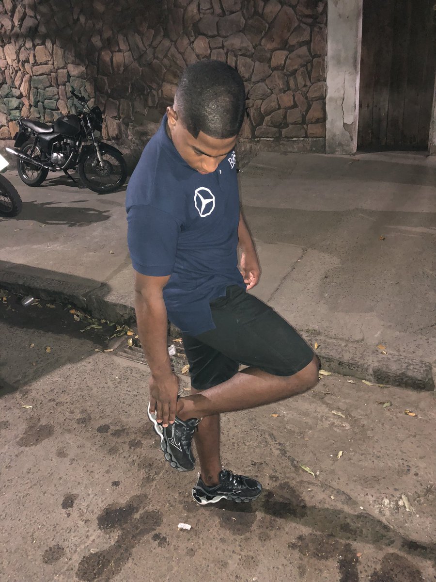bjj_barbosa1's tweet photo. Me sinto tão bem, bonito e gostoso…😮‍💨🥰
#Arenakrt https://t.co/8fLS5esnzs