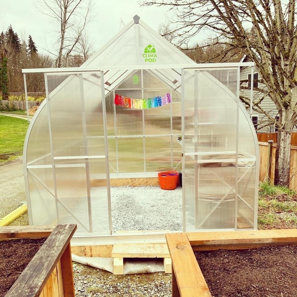 climapod's tweet image. 9x14 Passion: ClimaPod Greenhouse Photo from Our Happy Customer
🌱 Grow your own food with ClimaPod 💚
⠀
ℹ️ ⠀
🔗 climapod.com ⠀
📲 (360) 674-2642 ⠀

#climapod #climashell #coldframe #greenhouse #usagardener #gardenphoto #greenhousekit