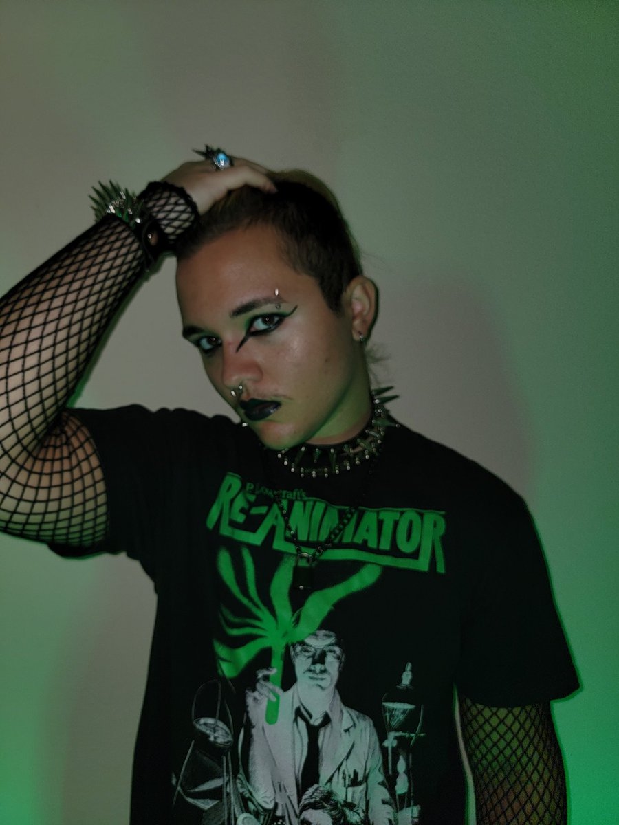Casey (He/They) tweet media