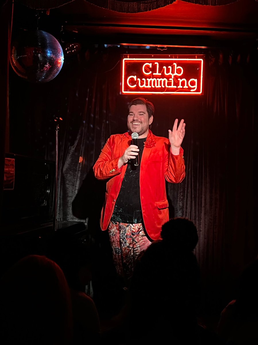 kashmeredanny's tweet photo. THANK YOU to everyone who came out to #VentiVents at @ClubCumming last night ☕️🎉 was the best time and stay tuned for the next one!! https://t.co/uQa1O1FmgW