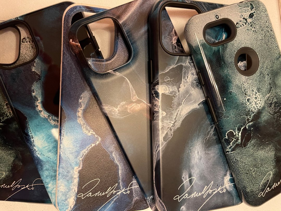dxnfoster's tweet photo. Snap cases, tough cases, bio cases and folio cases!!? What more could you want!? Visit our website to find out more about each style! https://t.co/txPHLKcTOH  

#art #smallbusiness #stationery #homeware #local #artist #abstract #accessories #smallbusiness #followme #likeforli https://t.co/KidiQ6sw7U