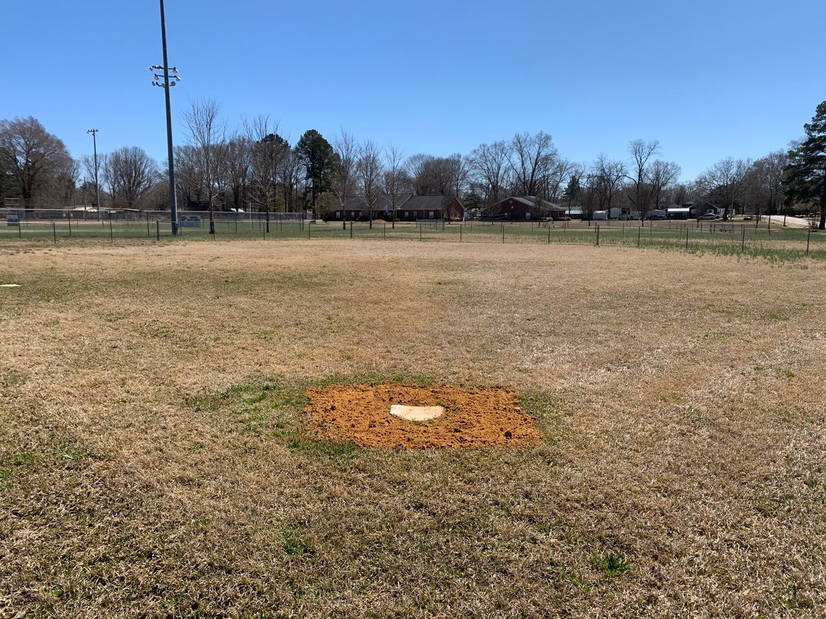 Softball field, Girls, put y’all down some new Champro Molded Bases &amp; pitching rubbers set for 10U &amp; 12U. T-Ball, we have a practice area ready to roll for y’all &amp; field 5/6 is ready for y’all to do some work. ⚾️🥎 <a href="/NettletonPR23/">Nettleton P & R</a>  Thanks for the Asst @NinjaPacabuki