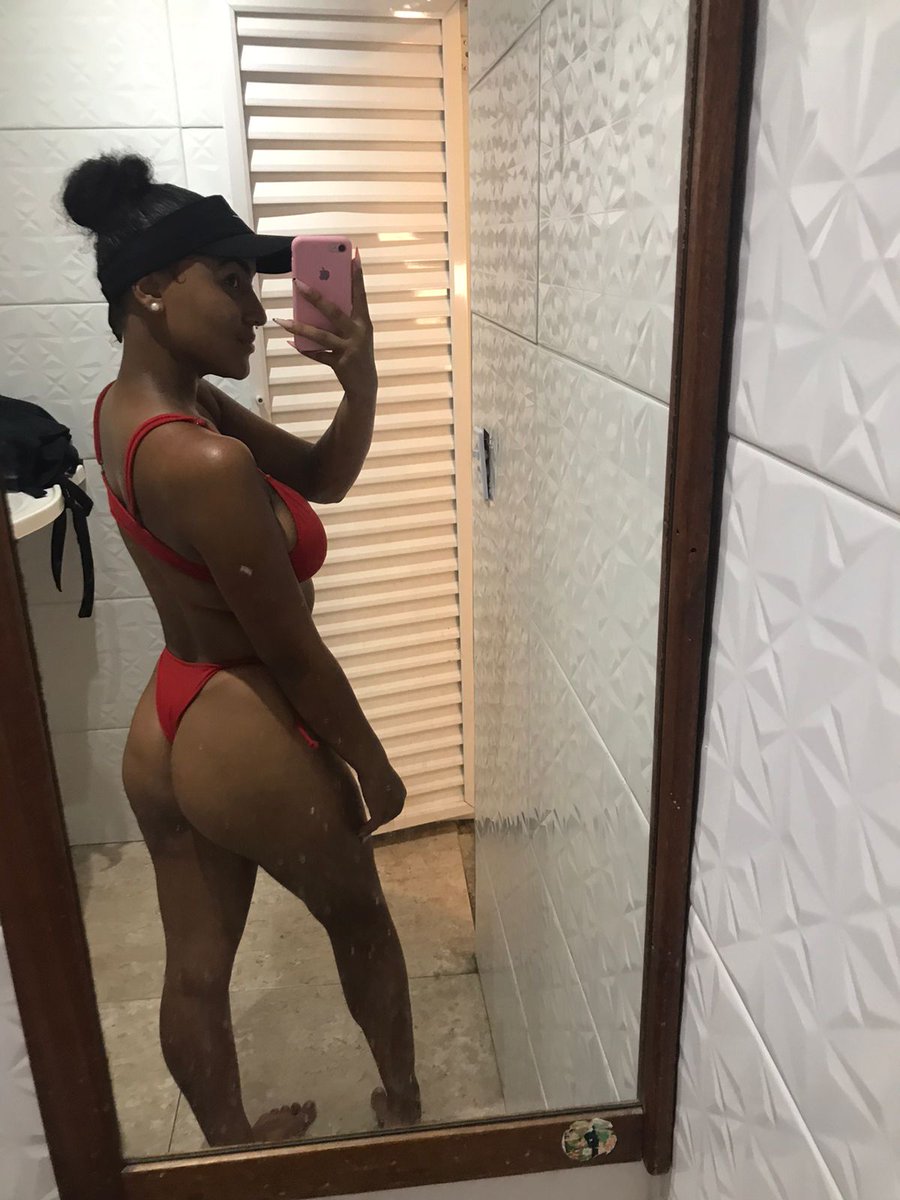 RaianeRoberta7's tweet photo. Domingão 🥵🥰🔥 https://t.co/5wj816dsq2