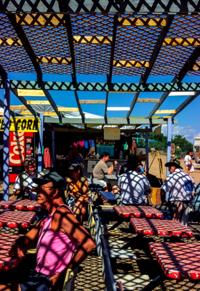 Chlodnyodcien's tweet photo. 📷Arthur Meyerson 

#streetphotography 
#urbanphotography 
#colortales https://t.co/6sIWOTVIcX