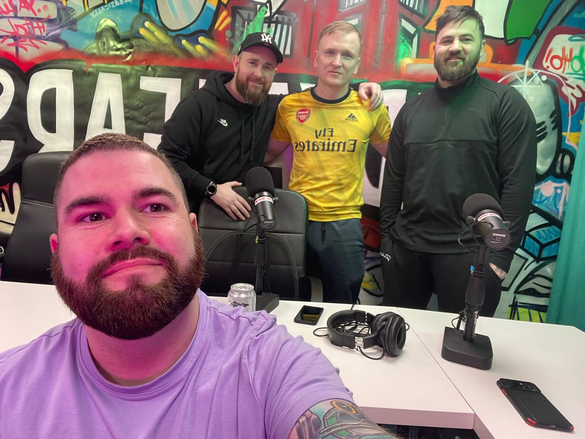 The lads are back in the studio at 7.30pm

Hit the link below and get involved👇🏼 

#DYHS

youtu.be/Z0jP_GrO5wI