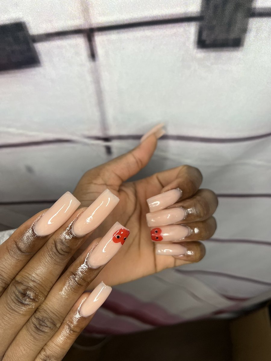 Hey yallll so my nail journey has started and lemme show y’all the progress 😍 <a href="/MiksNailedit/">Miks Nailed It💅🏽</a>