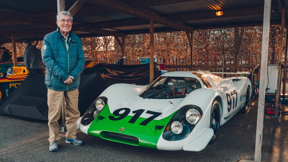 PorscheRaces tweet picture