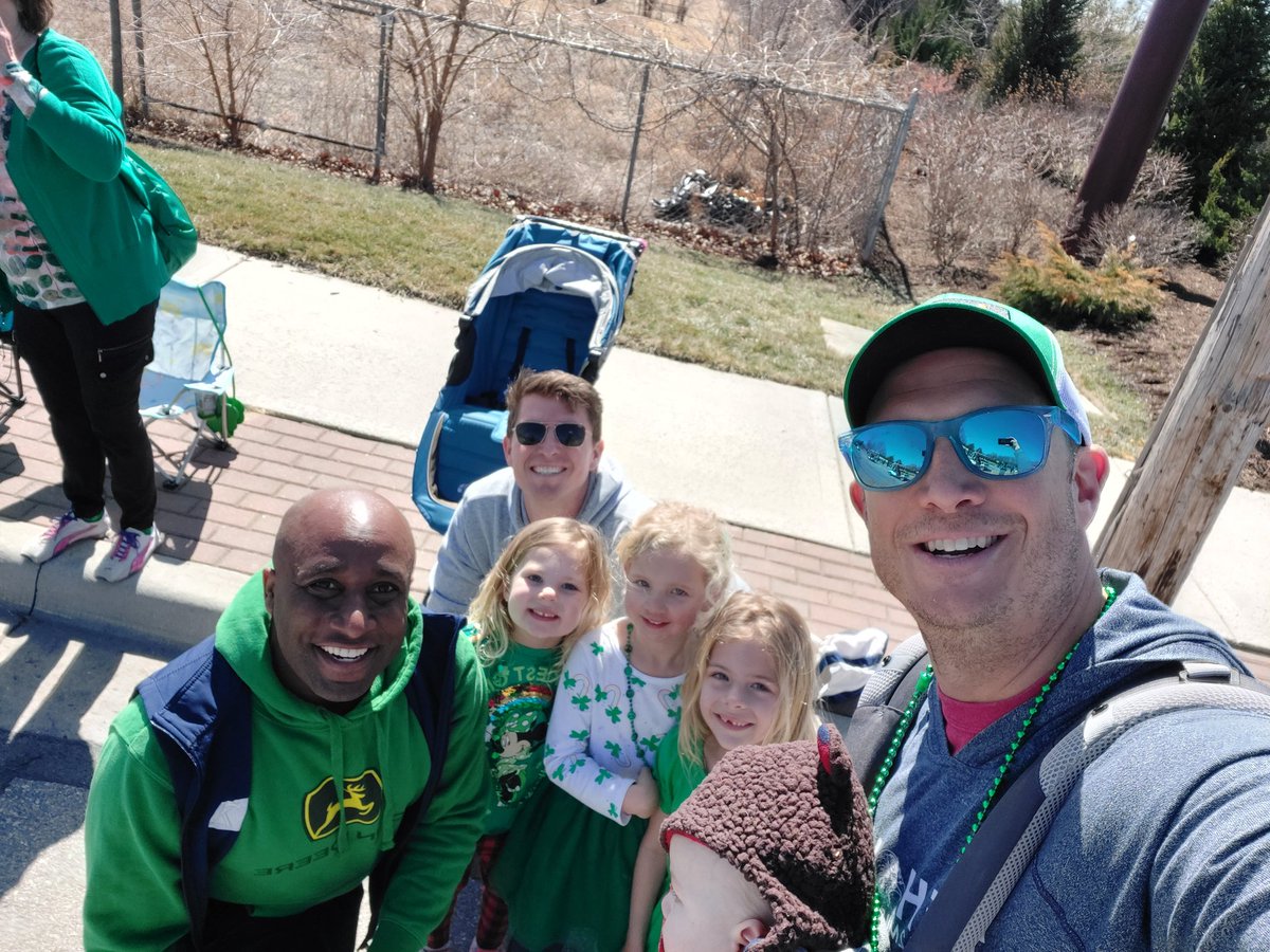 SnideDogger's tweet photo. #martincity #StPatricksDay with @QuintonLucasKC https://t.co/ssO1F9CTsm