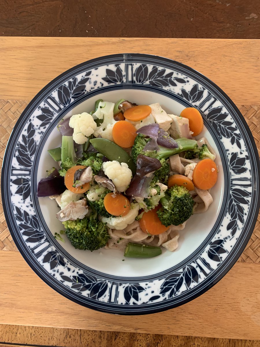 OboistaAlli's tweet photo. Lunch today: @MollieKatzen's Steamed Fresh Vegetables & Tofu with homemade Udon & Miso-Almond Sauce. YUM! 😋Dairy-free and delicious! Original is for soba noodles, but I wanted to try making my own udon. #StillLifeWithMenu #Moosewood2022 https://t.co/qxfw9khuY3