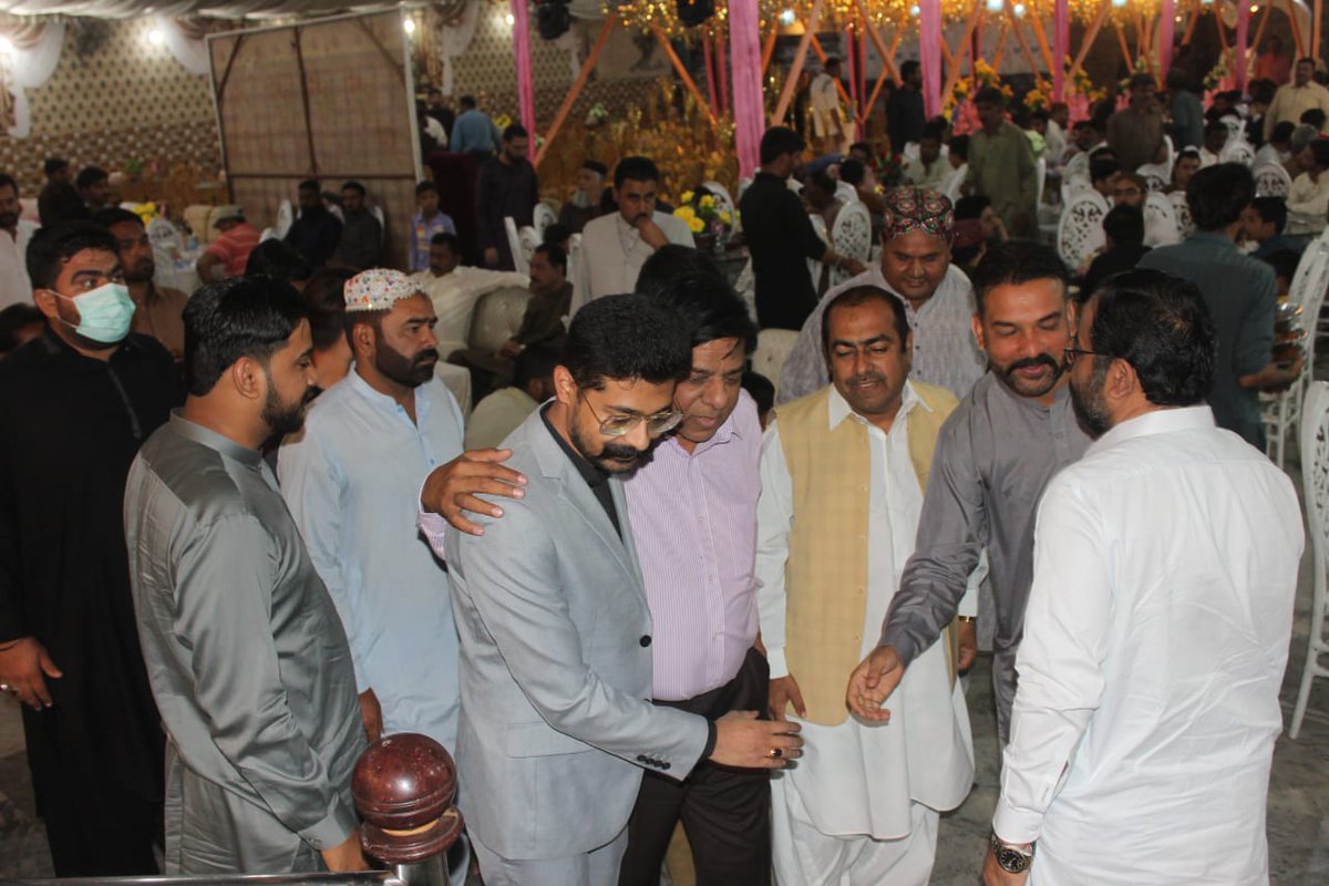 AftabAhmed133's tweet photo. #Hyderabad
Faisal Abdul Jabbar Khan attended the Wedding Ceremony of Muhammad Ali Gohar Nieces at Madina Marriage Hall Noorani Basti.

#FaisalJabbarKhan
#HyderabadCity
#PS64 #PS67 https://t.co/k9fQAOVCWx
