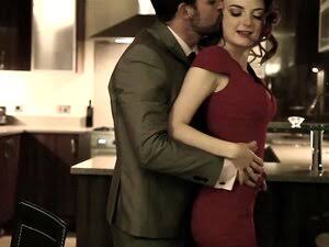 Te le dis en face
Envie de te faire l'amour avec classe 
T'apprendre à le faire avec grâce 
Te donner cette pulsion quoiqu'il  se passe
Te sursauter sans répis sur place
Te touiller l'intimité avec audace
Te doser avec turbulence ta soif
Anéantie ce désir qui te froisse