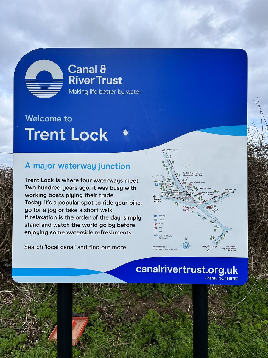 Spent the morning at Trent Lock. Despite the dull overcast skies and  strong winds there was lots of activity on the canal and towpaths. It was great to see everyone enjoying the waterways. <a href="/CanalRiverTrust/">Canal & River Trust</a> <a href="/TrentLock/">Trent Lock</a> <a href="/towpathtalk/">Towpath Talk</a>