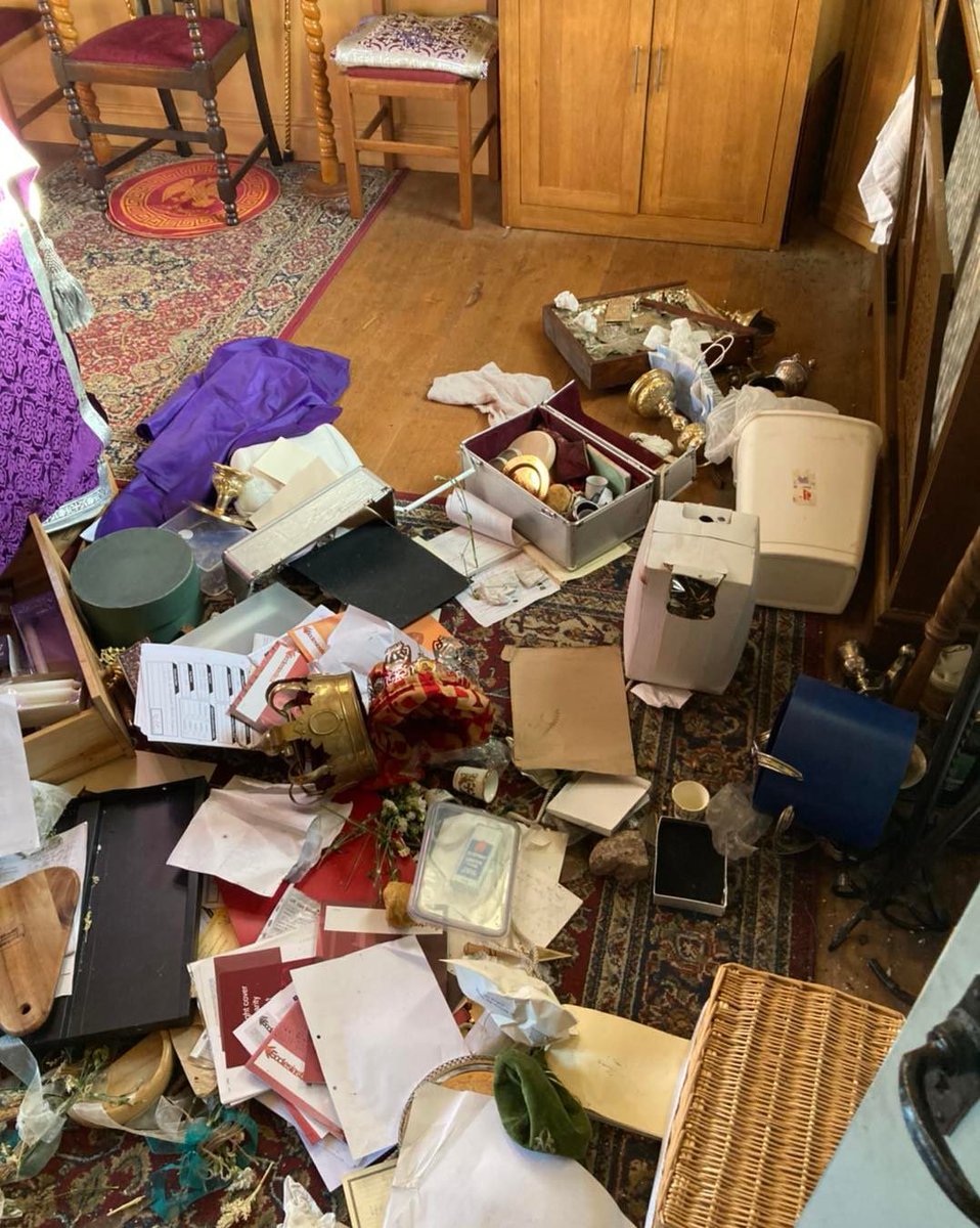 RussianEmbassy's tweet photo. Yesterday St Nicholas Orthodox Church in #Oxford suffered a break-in. Holy relics, crosses &amp; altar vessels stolen, a safe &amp; money boxes forced open, donations to support refugees from #Ukraine stolen. This vividly shows what ramped up Russophobia in #UK leads to. This must stop. https://t.co/gkqAtpEebQ