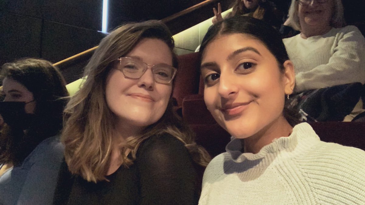 alparkdave's tweet image. Our ‘one show a month’ saw its first musical the other day… @aliya_serena dragging her to @HeathersMusical 😍, can confirm I am a dead girl walking after heading to techno straight after… #discodiva 

(our first peace sign bomb ✌🏻 we see u hunny)