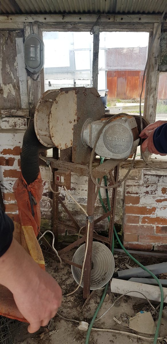 carpenterslass's tweet photo. Any guesses what this vintage farming machinery is??  I wasn't even close... https://t.co/l5j8LIzfHa