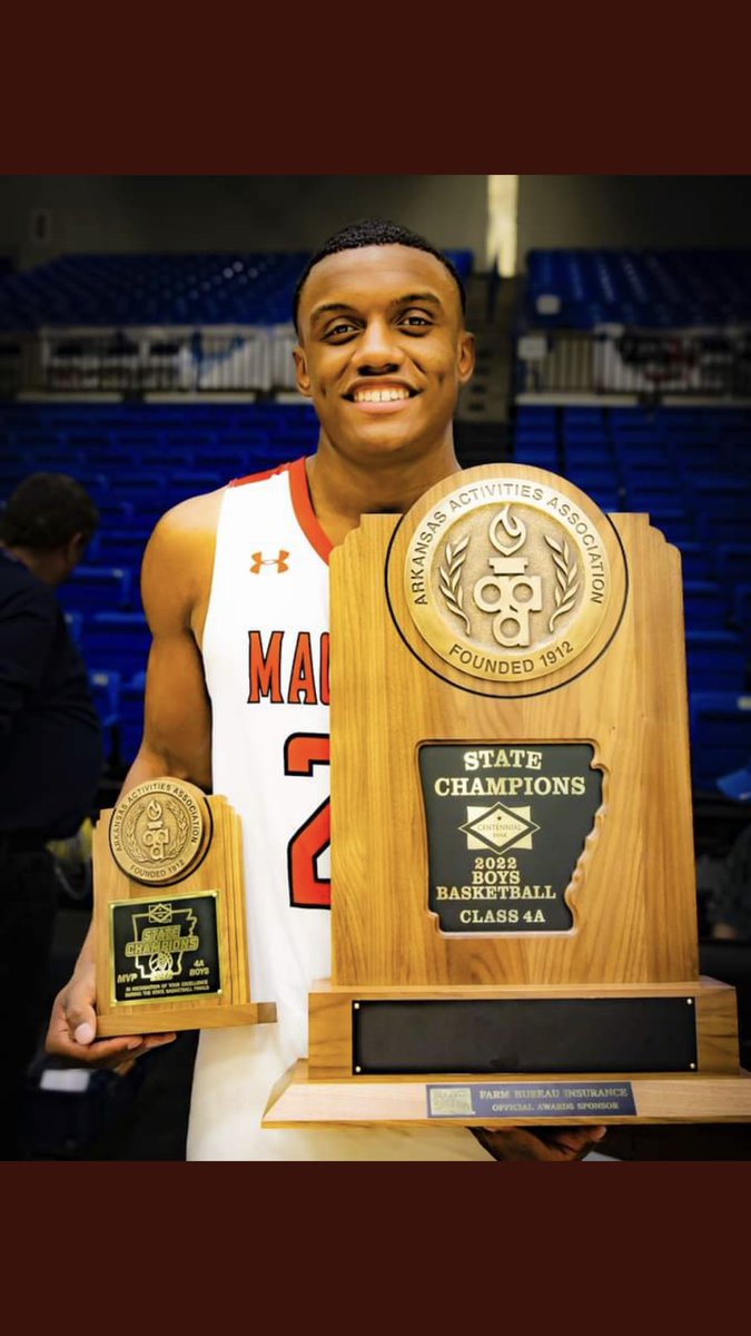 #ThatWork Blessed high school career. The hard work payed off!! God gets all the glory!! Wouldn’t have wanted it any other way!! #WPS!! <a href="/ArkRazorbacks/">Arkansas Razorbacks 🐗</a> <a href="/RazorbackMBB/">Arkansas Razorbacks Men’s Basketball 🐗</a> #StateChamp #MVP #3Times 🙏🏾🙏🏾🙏🏾🙏🏾🏀🏀🏀💪🏾💪🏾💪🏾💍💍💍
