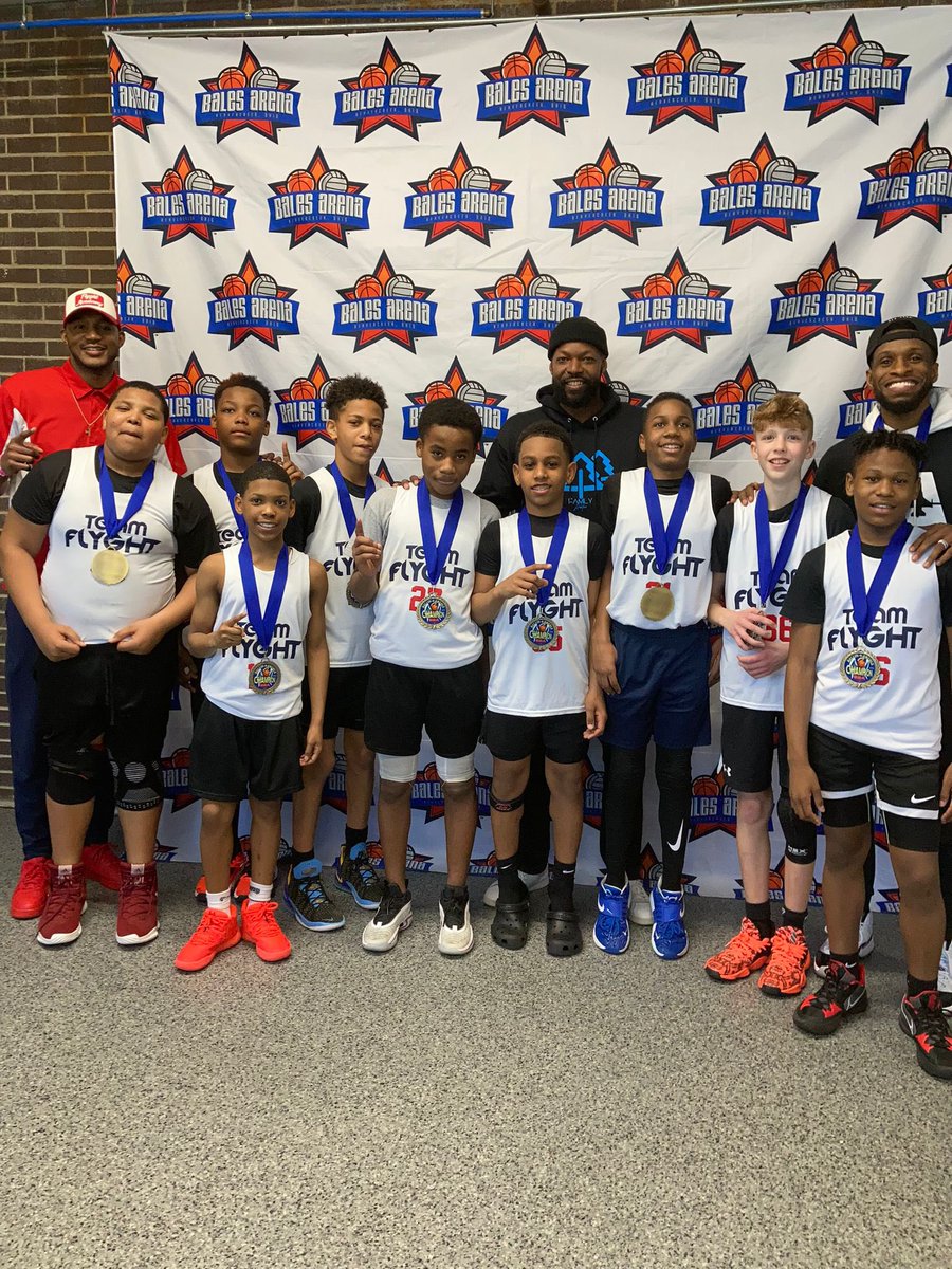 Our 6th grade boys team started things off the #flyght way with a win at Ballin 4 Angels! 

Congratulations on a great weekend ✈️