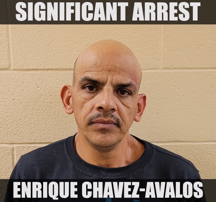 BillMelugin_'s tweet photo. NEW: In the last several days, just in Border Patrol’s Tucson, AZ sector, agents arrested three sex offenders from Mexico & Guatemala who were convicted of crimes in Minnesota, Colorado, and California.
This is just one nine BP sectors at the US Southern border. @FoxNews https://t.co/7gYvUR2ocM