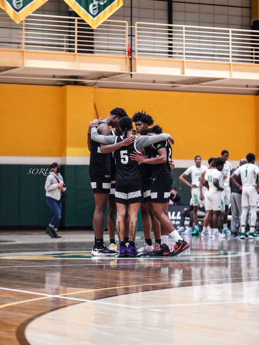 Julius V. tweet media