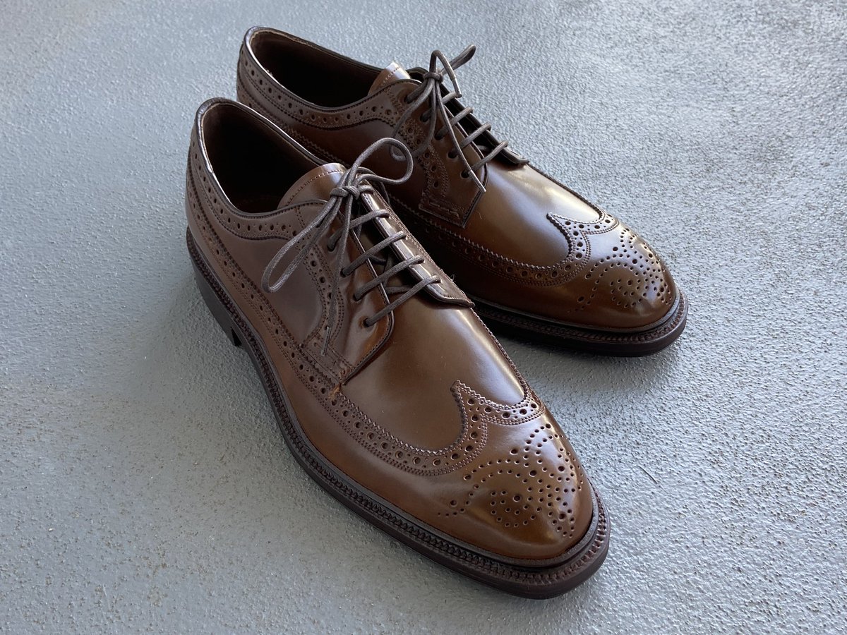 CACTIANDSNAKES's tweet photo. Armagnac Shell Cordovanのプレメンテ。
#carmina #gentlemensfootwear #靴磨き https://t.co/EWRBQAEhCs