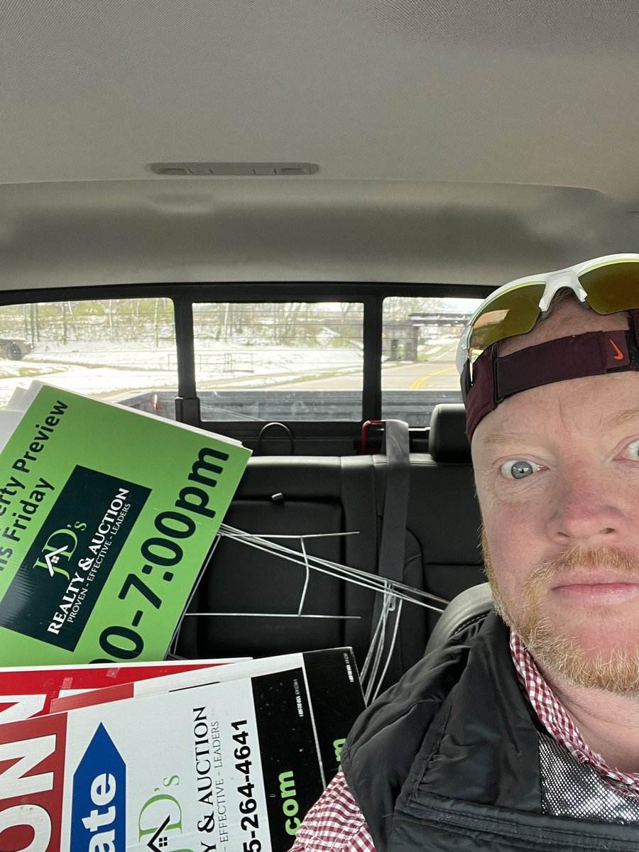 jdsauctions's tweet photo. Time to put out 25 signs for multiple estate &amp; #realestate #auctions https://t.co/MXgM1aGXrk