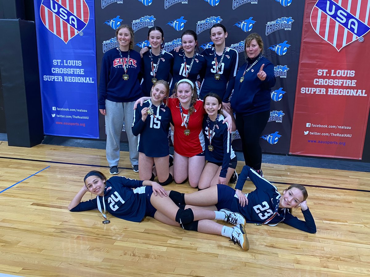 EliteVbcStl's tweet photo. Congratulations to our 13U Navy team for winning the Silver Champions at a local Crossfire tournament! Go ELITE! https://t.co/oo0UeUCxNh