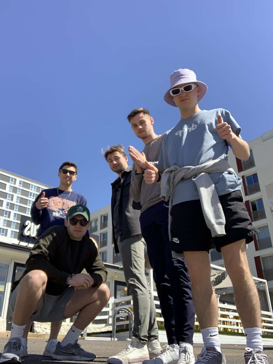 Dr. Richard Kimble tweet media