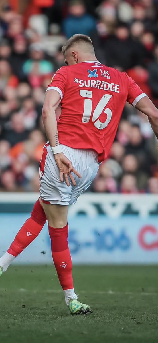 GaryKirby28's tweet photo. @NFFC Made all the better when you see he did this as he hit the ball too! #nffc #condfidence #shithousing 👏👏 https://t.co/yZvgIlFmAO