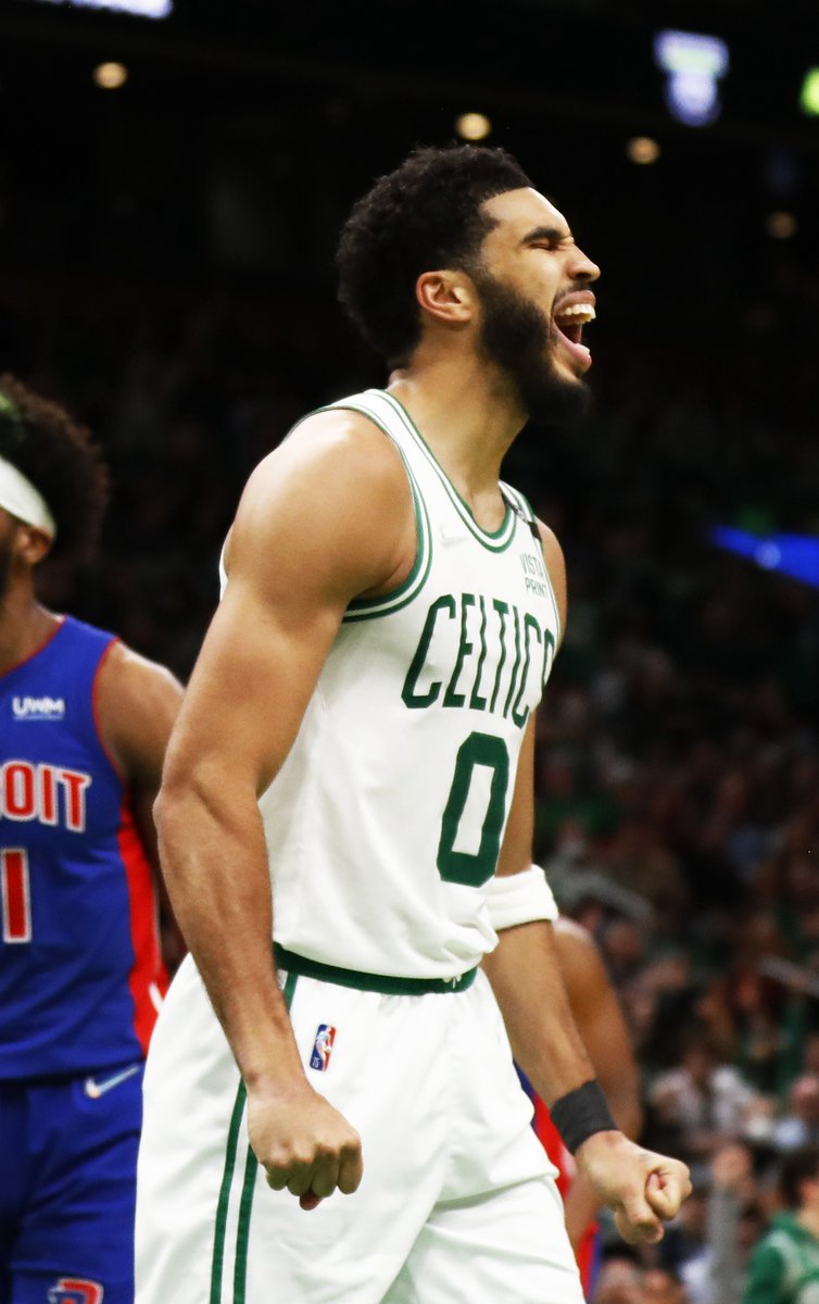 BleacherReport's tweet photo. Players with multiple games of 50 or more points this season:

KD (2)
Bron (2)
Tatum (2) https://t.co/nASC6gLvXT