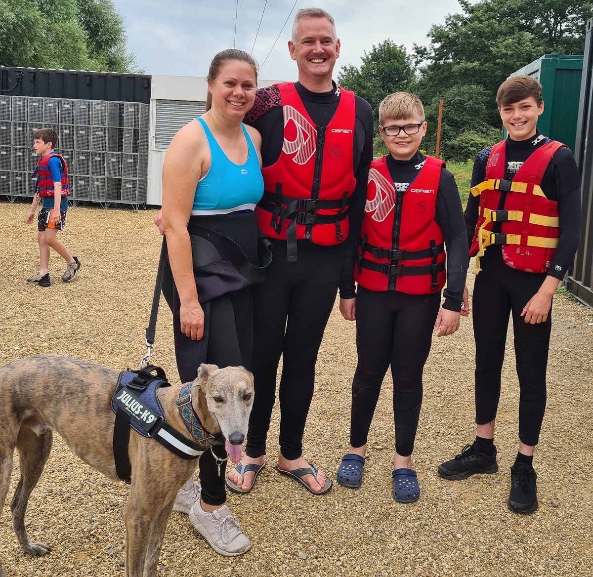 bizee_lizee's tweet photo. We're all rooting for #Aya #crufts! Go Aya! Good luck from the Jennings family including Bluey the greyhound! @Crufts https://t.co/wWDKR3DQ0Y