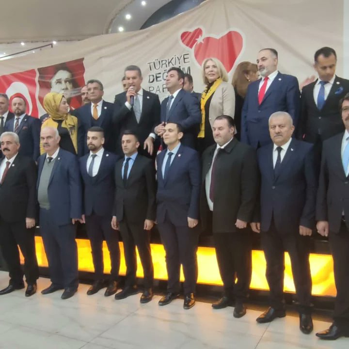 Türkiye değişim partisi 1.ci olağan bölge toplantısı diyarbakır da yaptık
