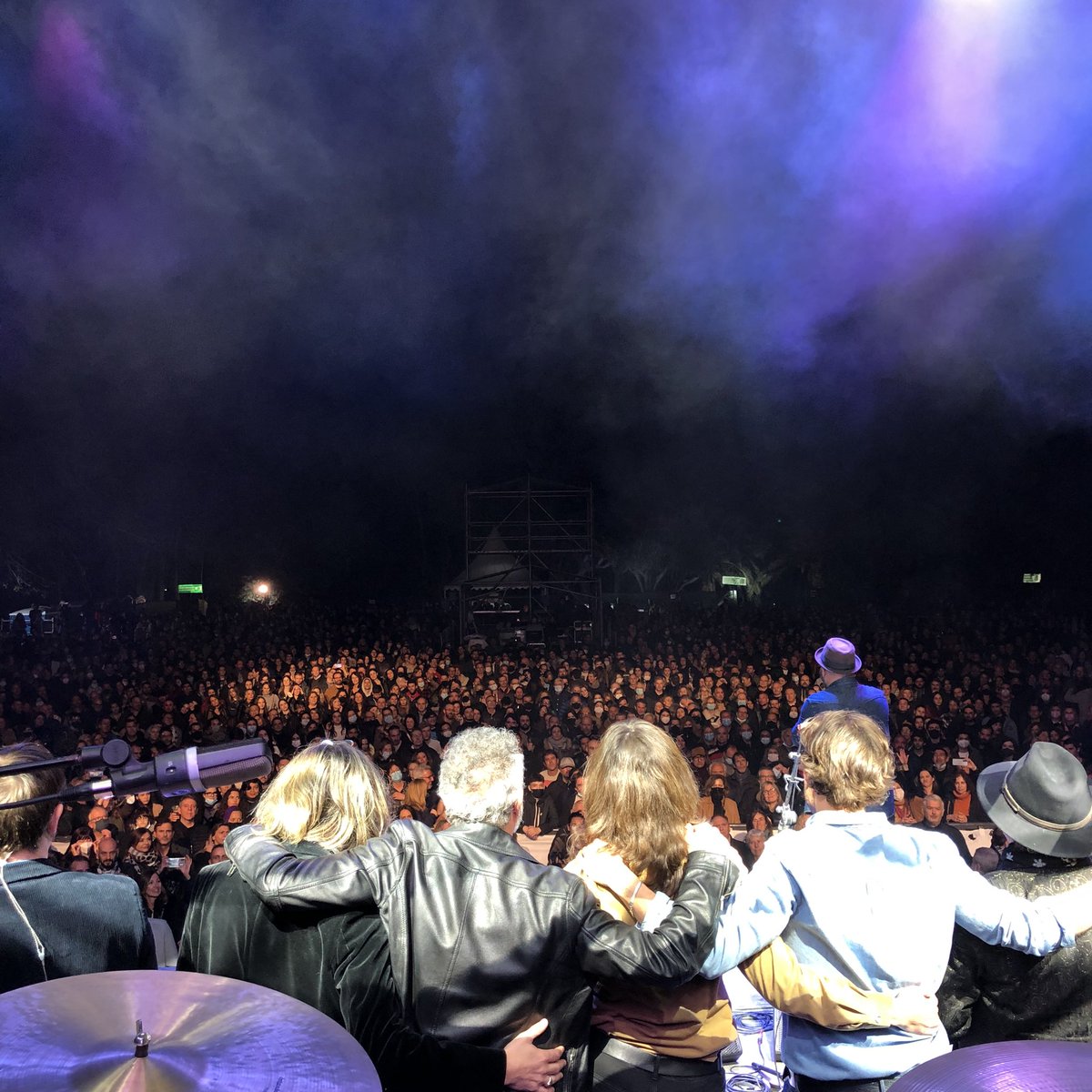 IvanLabarta's tweet image. así de espectacular luce el regreso de @RockFM_ES a Viveros con #TheBeatlesOnFallas The Details, Carlos Tarque, Javier Gurruchaga, Aurora García, Michele McCain, Jesús Trujillo y Pau Monteagudo. #ILproduccion para #RockFM