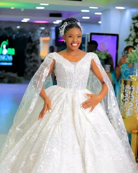 facebook.com/babatelevision…
Join the CEO @kushonadesigns and get some tips on bridal business.