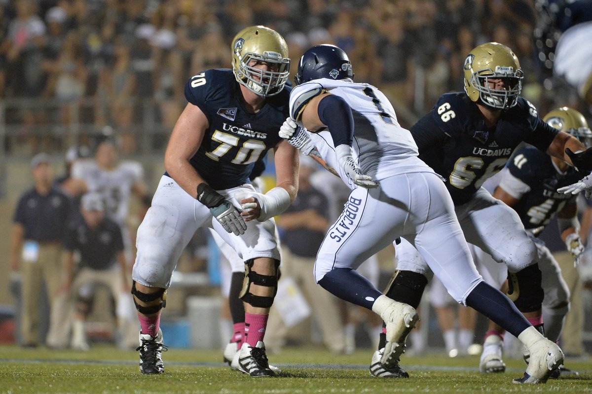 JoeStein2023's tweet photo. Thank you @CoachHawkinsUCD for the invite up to @UCDfootball! I am so excited to plan to visit with you, the coaching staff &amp; see what the school has to offer in furthering my education and football career. @BrandonHuffman https://t.co/Rx0g4WYxAZ