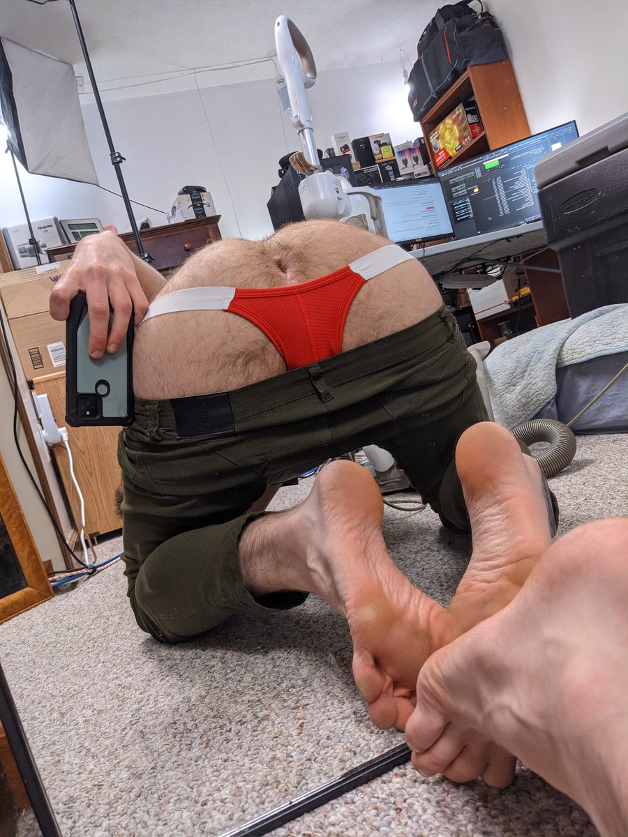 twinkyhornyboi's tweet photo. 👅🥵 https://t.co/5Irm1VZkHx