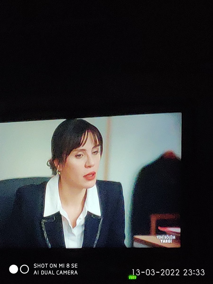 Sbhtisk's tweet photo. #yargı bu #deryasavci hiç yakışmadı diziye ya çok yapmacık hareketleri gereksiz çok sert zoraki hareketler hep kasıntı 😏 sema avukat çok iyiydi harcandı https://t.co/bV7rnHKLcJ