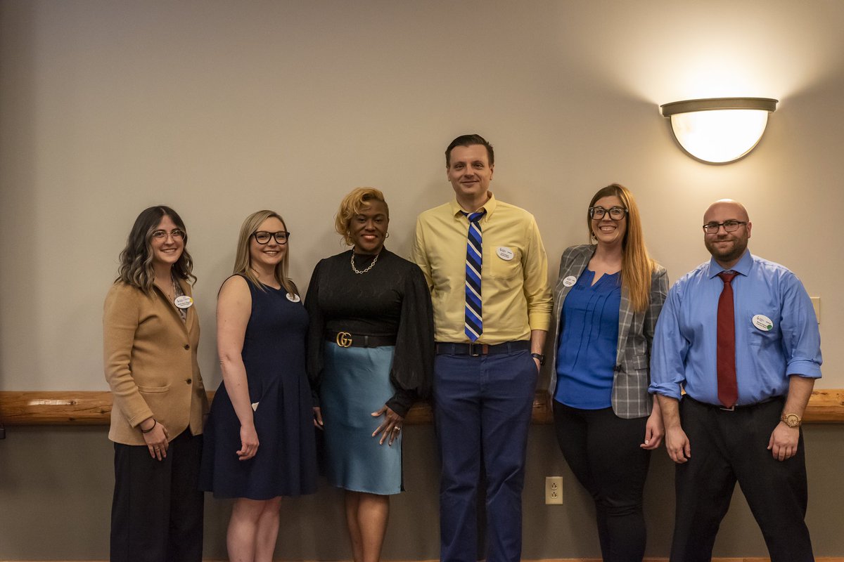 VirginiaCEC's tweet photo. The Virginia Council for Exceptional Children would like to once again congratulate Dr. Shunda Johnson on being selected @VirginiaCEC’s  Special Education Teacher of the Year. The support you provide your students, families, and colleagues makes a difference! Congratulations! https://t.co/hdtc2c0KgO