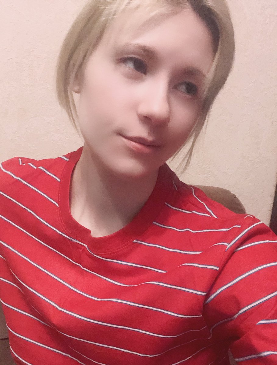 captain_RoFL's tweet photo. Каким годом пахнуло? https://t.co/hsnLNWBWUZ
